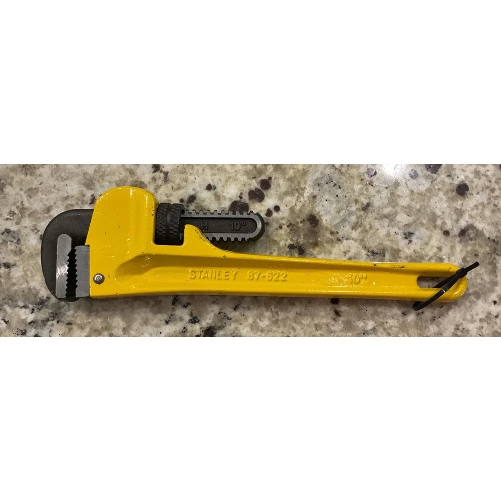Stanley 10 Inch Yellow Heavy Duty Pipe Wrench Model 87-622